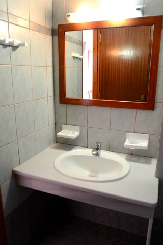 accommodation asteri hotel bathroom